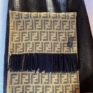 Fendi Scarf Fendi Muffler